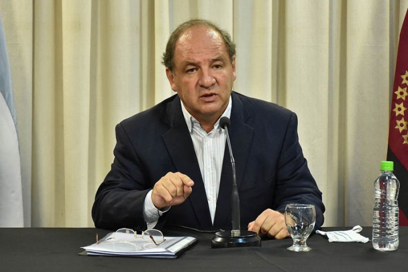 Villada aseguró que al gobierno solo le interesa "la campaña de vacunación"