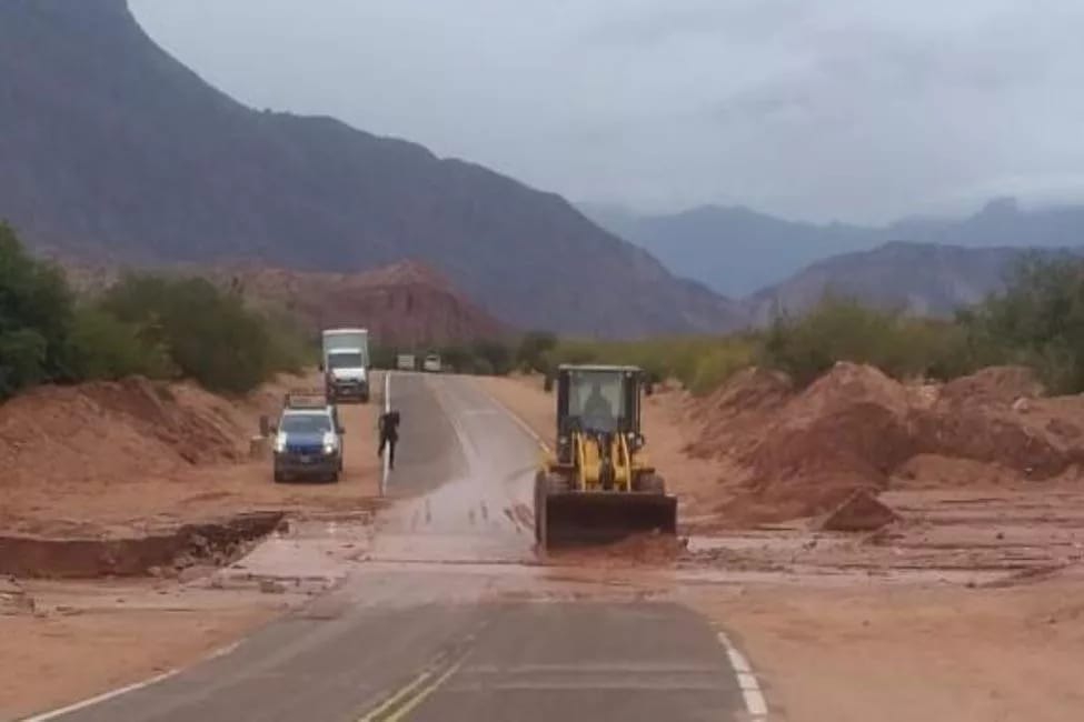 Recomiendan circular con preocupación en rutas nacionales por la lluvia