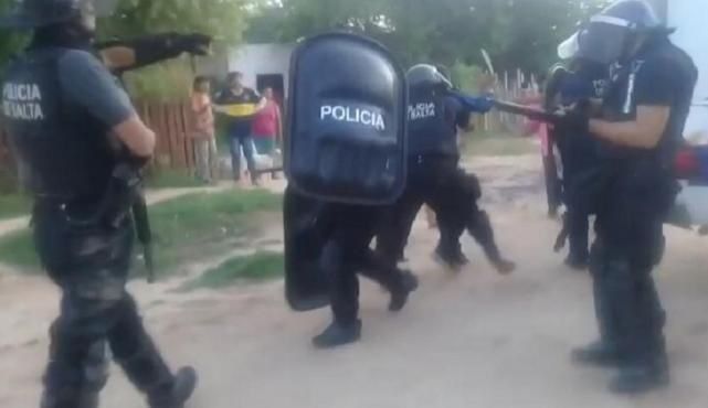 Reconocen que hay más excesos policiales y promueven una ley para evitarlos