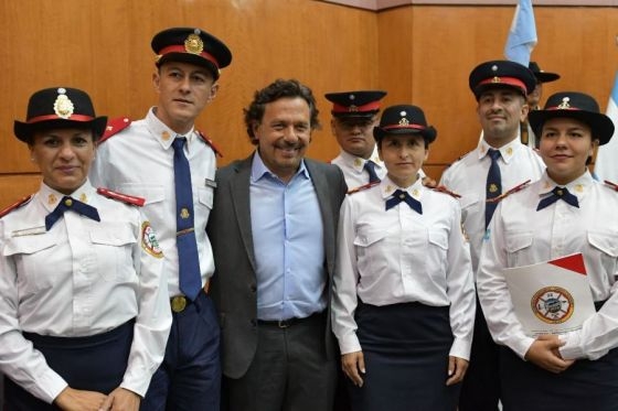 36 cuarteles de bomberos voluntarios de Salta recibieron subsidios por un total de $70 millones