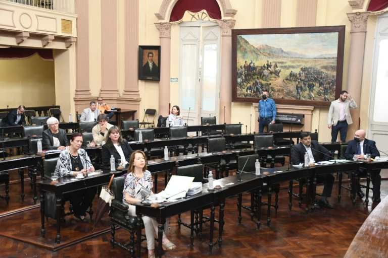 Quedó constituida la Comisión Redactora de la Convención Constituyente