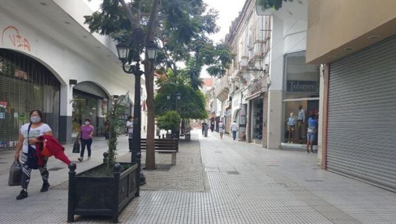 Denuncian que la ordenanza que regula el horario comercial atenta contra los derechos de los trabajadores