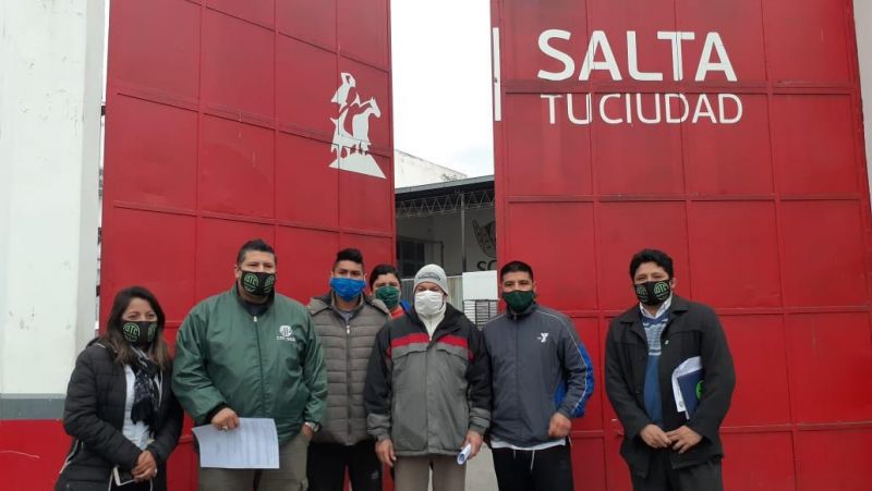 Comedores, merenderos y hospitales sin pan por un paro de trabajadores de la panadería social