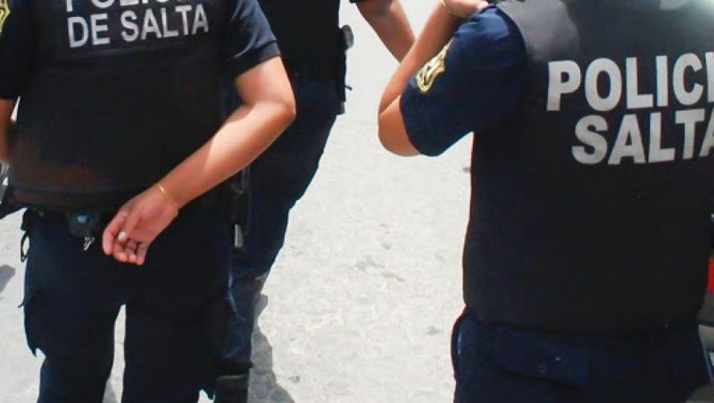 Piden juicio para once policías que lesionaron a mujeres, varones y una niña originarios