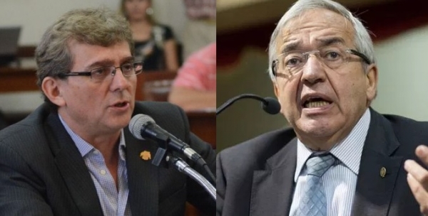 - ¡Arbitrario! - ¡Mentiroso!