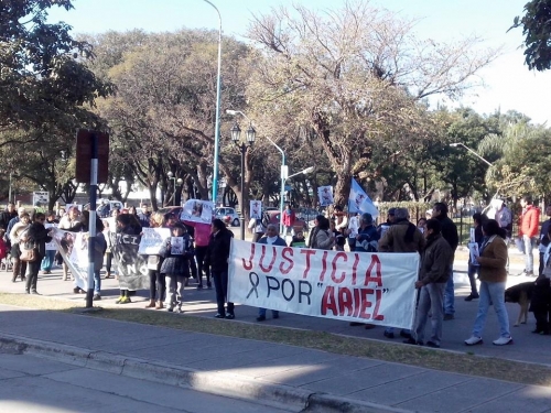 Vecinos de El Galpón marcharon pidiendo justicia