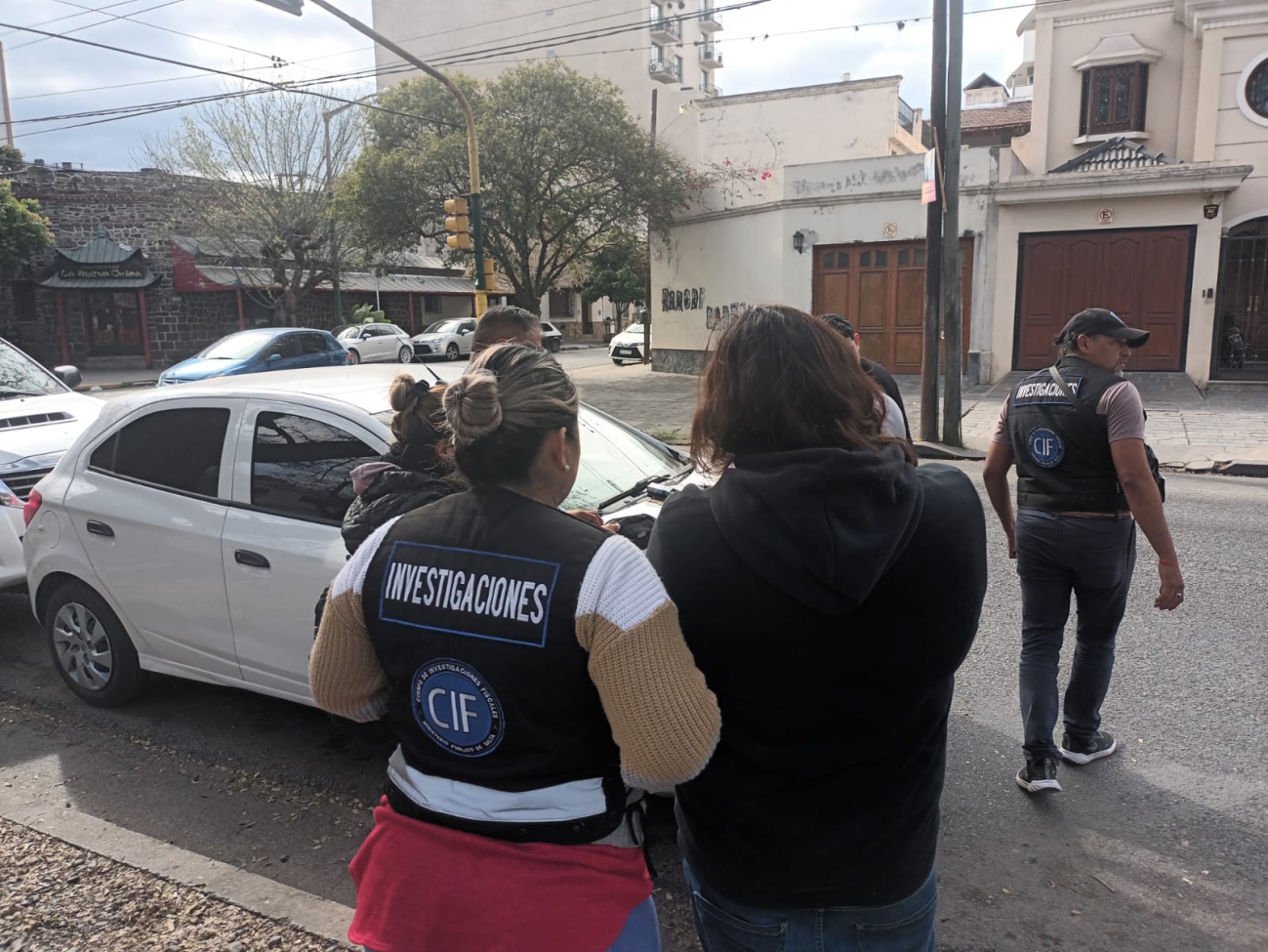 Otorgan nuevamente arresto domiciliario a la líder de la falsa financiera