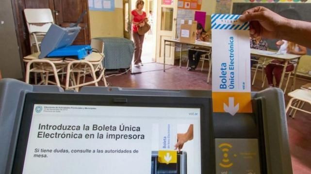 Rechazan el planteo de introducir idiomas de pueblos originarios en pantallas de votación
