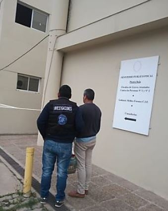 Imputan a sargento del Servicio Penitenciario por producción de material de representación sexual de menores