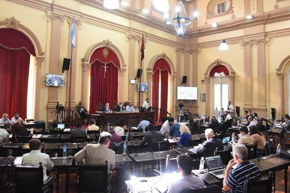 Para Galleguillos la Ley de Ficha Limpia no se lleva a cabo con responsabilidad