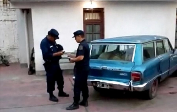 Hostigamiento y abuso de autoridad policial a estudiantes