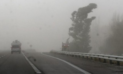 Sigue el alerta por viento zonda e incendios