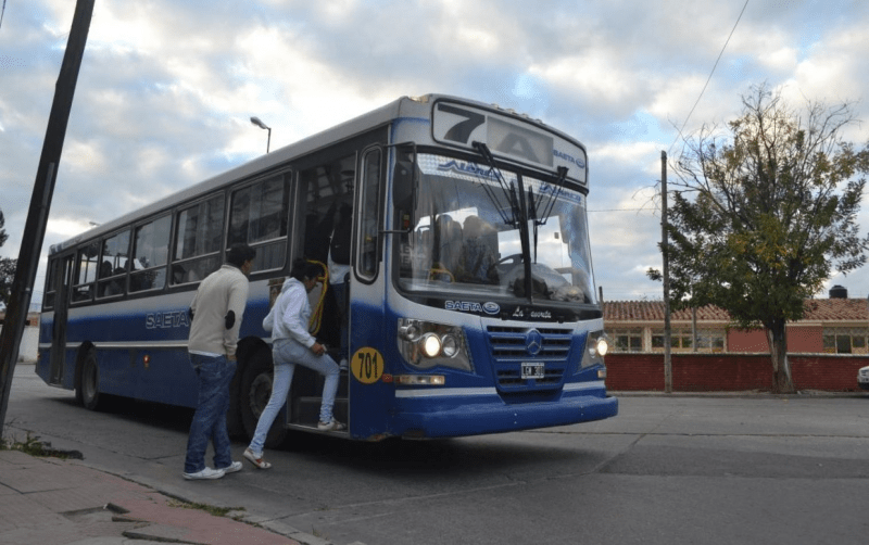 Saeta cambia por 12 hs el recorrido del 7A y 7B en el barrio Castañares
