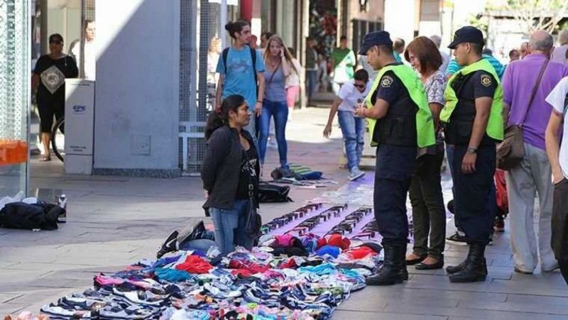 Acusan a Bettina Romero de “cumplir el rol exacto que cumplieron sus antecesores”