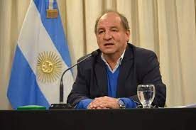 Villada respaldó el derecho a manifestarse de los legisladores
