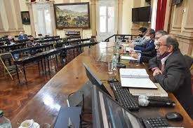 Camacho estuvo en Diputados para informar sobre el plan de obras públicas