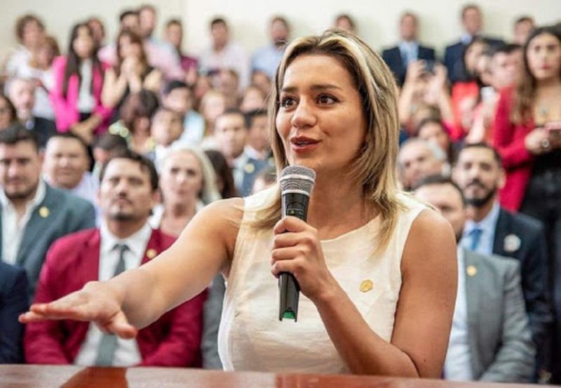 Correa manifestó que su proyecto para la juventud fue para “motivarlos y que sean parte”