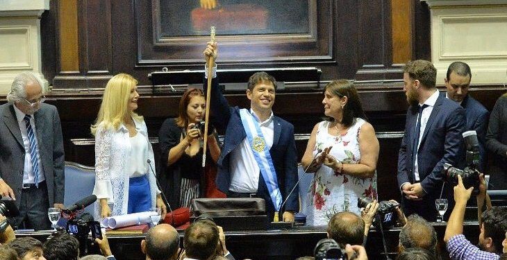 Kicillof asumió la gobernación de la Provincia con la presencia de Alberto y CFK