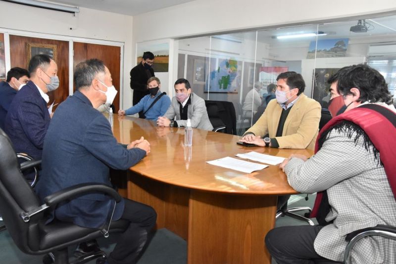 De Los Ríos: “El Estado no tiene forma de seguir siendo la única salida laboral de los salteños"