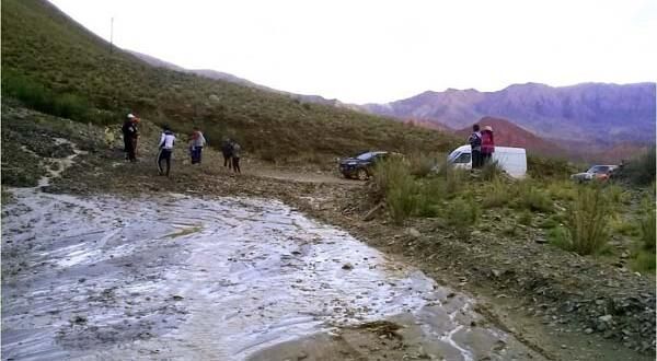 Siete escuelas sin clases por los cortes de ruta debido a las fuertes lluvias en Jujuy