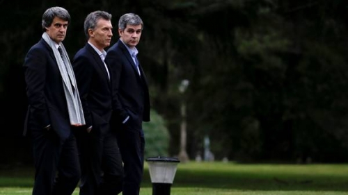 Imputaron a Macri, Marcos Peña y Prat-Gay por el decreto de blanqueo de capitales para familiares