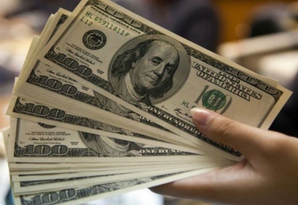 Aumenta por séptimo día consecutivo el dólar