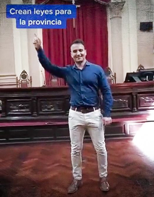 Ya se conformó la comisión para investigar al diputado ‘tiktokero’ Omar Exeni
