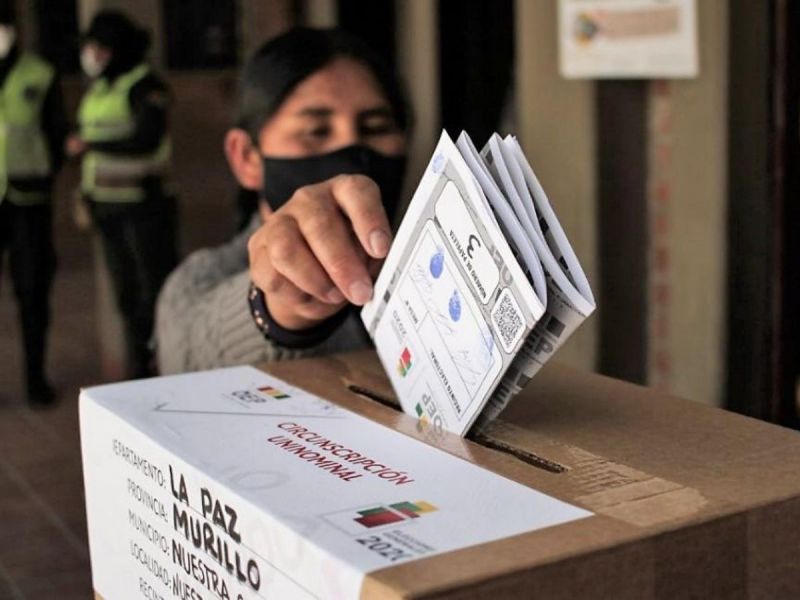 Denuncian irregularidades en las vísperas de las elecciones bolivianas