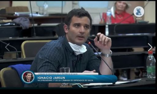 “Yo le pediría a la fuerza pública que desaloje todos los asentamientos”
