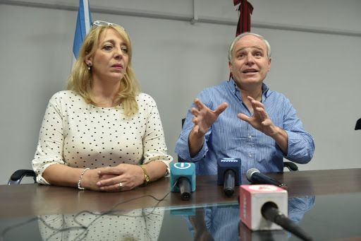 “Uno de cada dos chicos deja el colegio secundario”