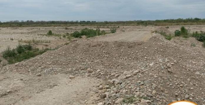 Denuncian a la Seaboard Corporation por cambiar el cauce del río Blanco