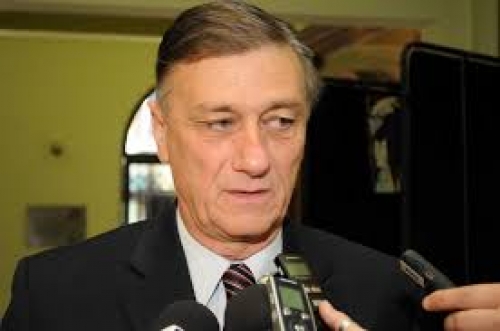 Hermes Binner bajó su candidatura presidencial y propuso a Margarita Stolbizer