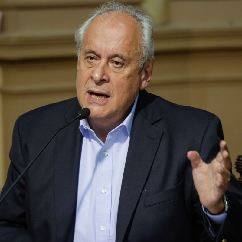 “La gente que comete delito en los barrios sale con nombre y apellido. Cuando es un apellido conocido sale como ‘la banda de los chetos’, pero no se encuentra nunca un nombre”