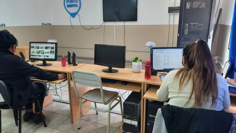La Municipalidad articula acciones para la formación de programadores