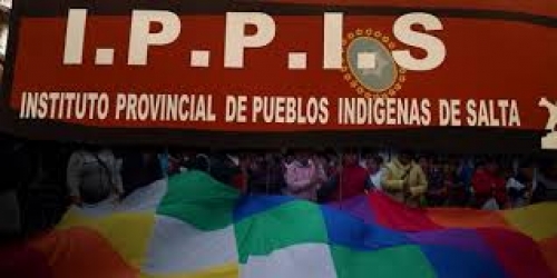 Comunidades originarias se manifestaron en el IPPIS pidiendo su intervención