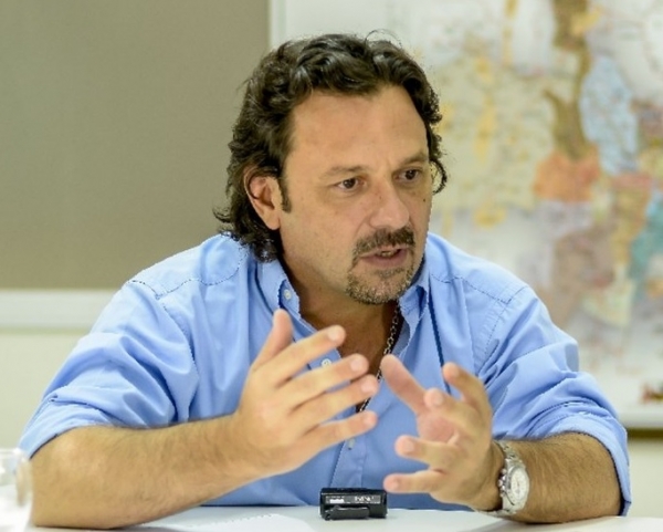 Sáenz responsabilizó “al contexto tan difícil” y a la gestión anterior por las demoras en las obras