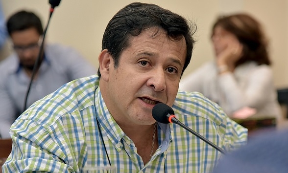 “La irregularidad dentro de la AMT sirve para hacer caja para algunos funcionarios”
