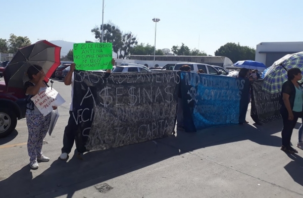 Vecinos se autoconvocaron contra la instalación de las antenas