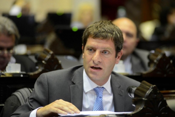 “Lo que se va a discutir el año que viene es, por un lado Cambiemos, con Gustavo Sáenz, Martín Grande, incluso con Juan Carlos Romero, y por otro lado lo que podamos hacer desde el peronismo más amplio posible, lo cual incluye desde Leavy”