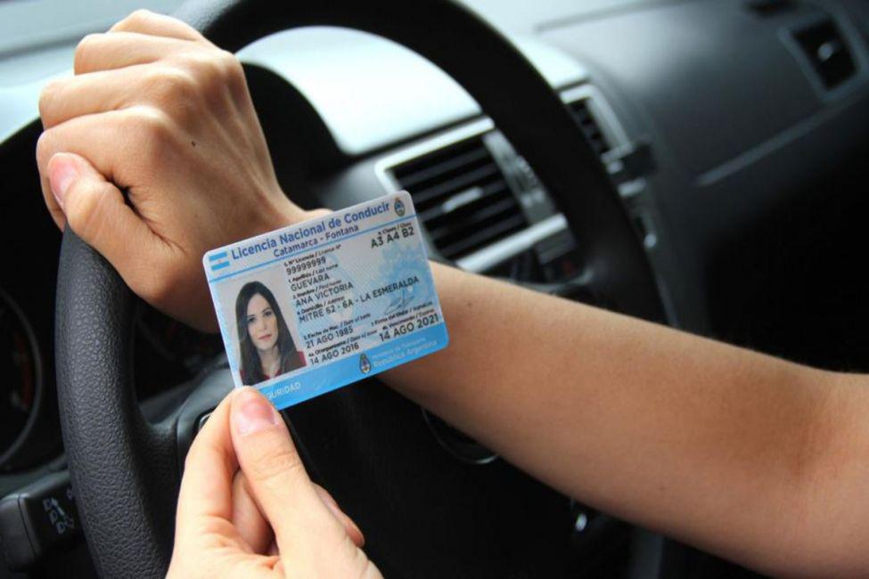 Rige un nuevo aumento para renovar la licencia de conducir en Salta