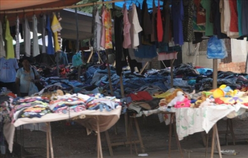 Crece la preocupación entre los feriantes: “Vamos a luchar… Siempre se ataca a los trabajadores”