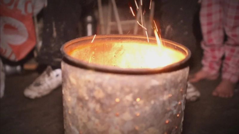 “Están esperando que pase una tragedia, como pasa todos los años, cuando llega el invierno. La garrafa ya está siendo un lujo”