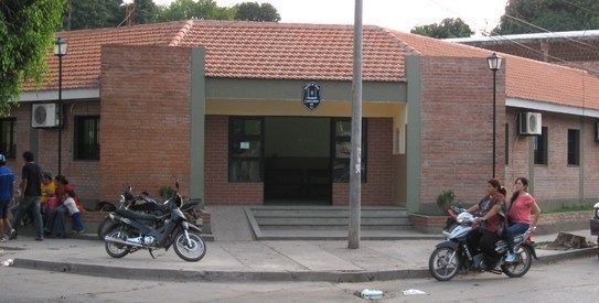 Denuncian a un comisario por torturar y abusar sexualmente de un detenido