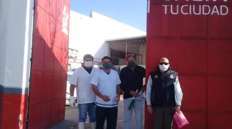 “Ellos están diciendo que somos una panadería privada, pero cuando era año político el año pasado, de ahí salía todo para la campaña política”