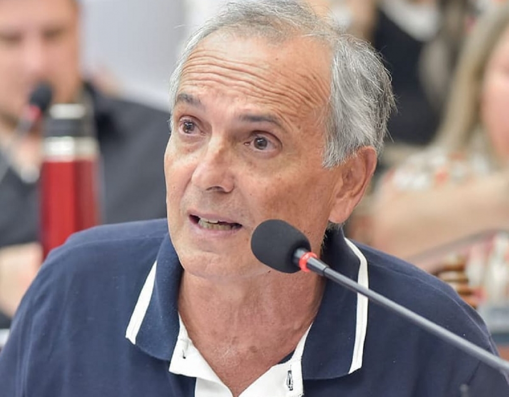 Biella está más cerca de Sáenz