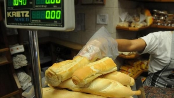 “Antes una tortilla, una medialuna o un pan dulce estaba al alcance de la mano de toda la gente"