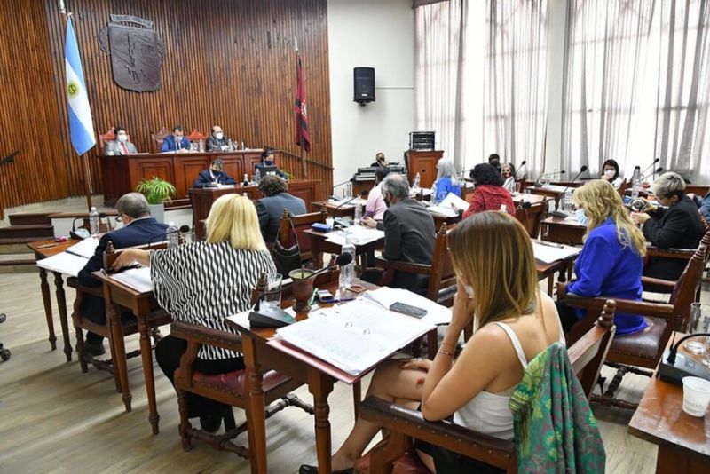Concejales exigen que se quiten las cámaras de las fotomultas