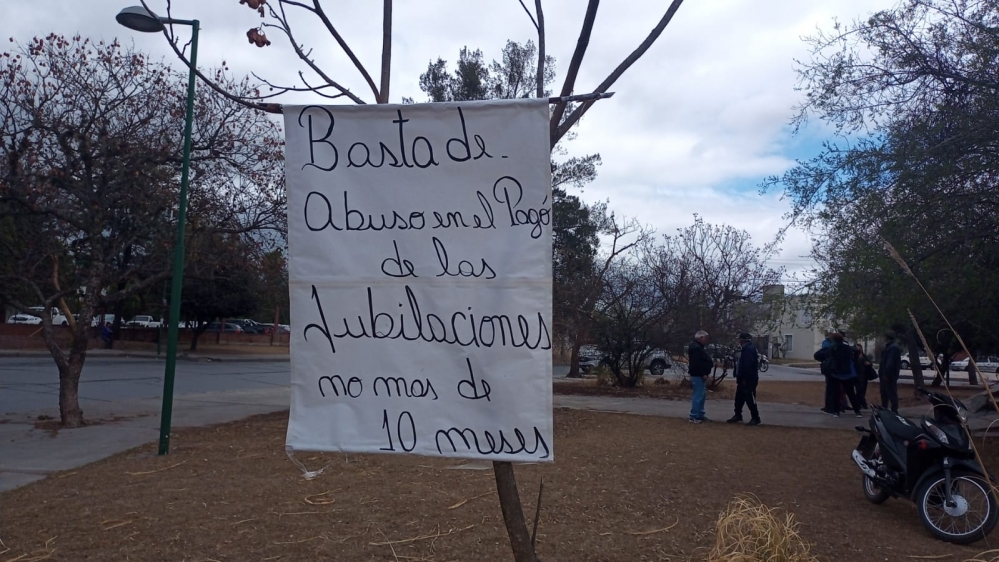 Jubilados del Servicio Penitenciario continuarán en estado de alerta