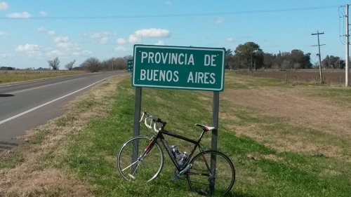 El diputado Sierra lleva 13 días pedaleando en reclamo a mejoras en la ruta 34