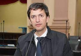 Mónico propone que se establezca por ley la fecha de elecciones